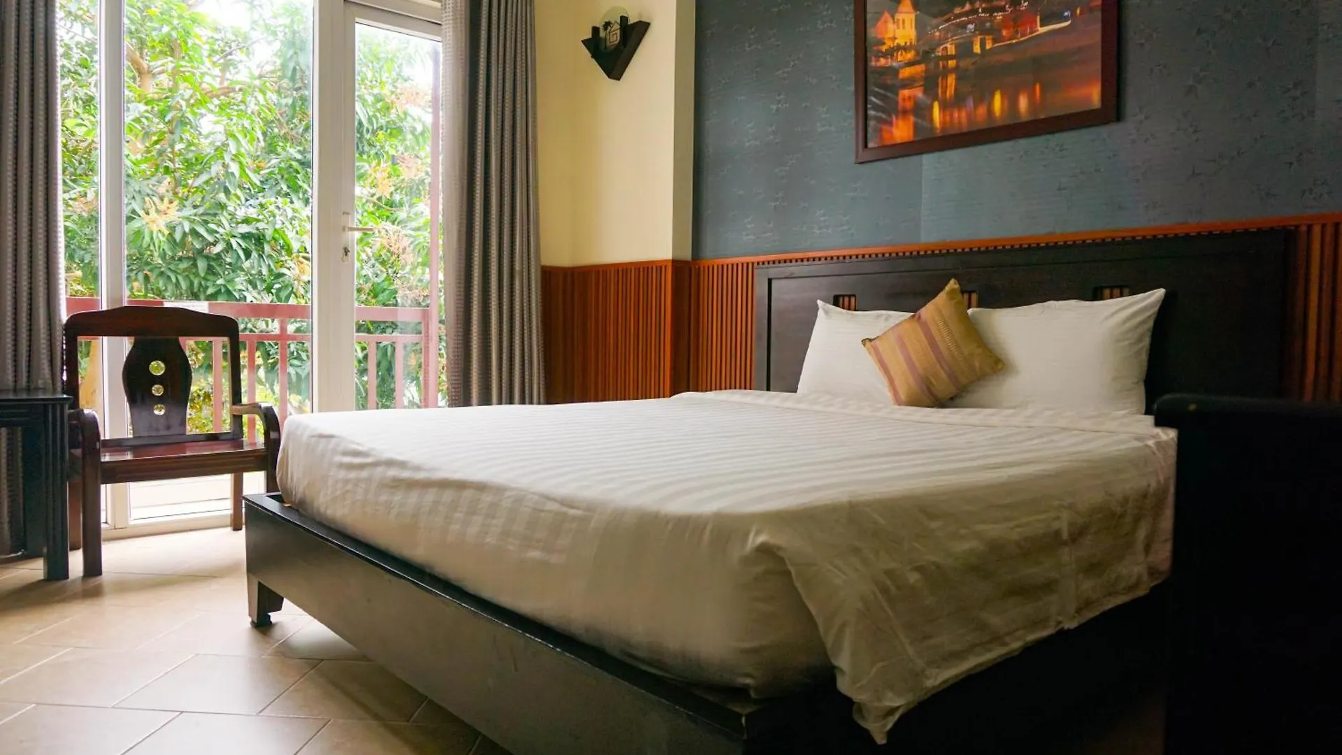 Paradise Hotel Hoi An