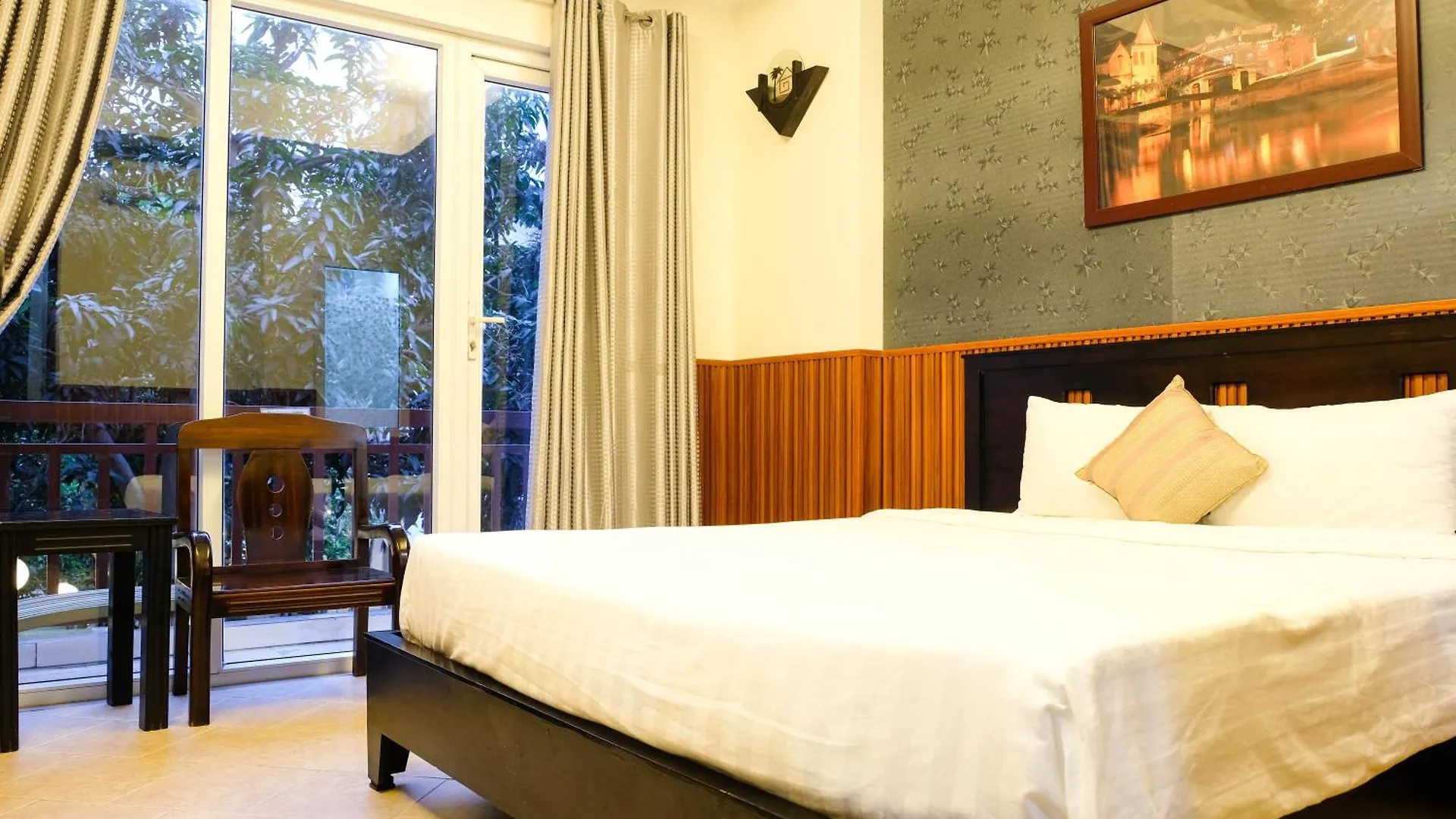 Paradise Hotel Hoi An