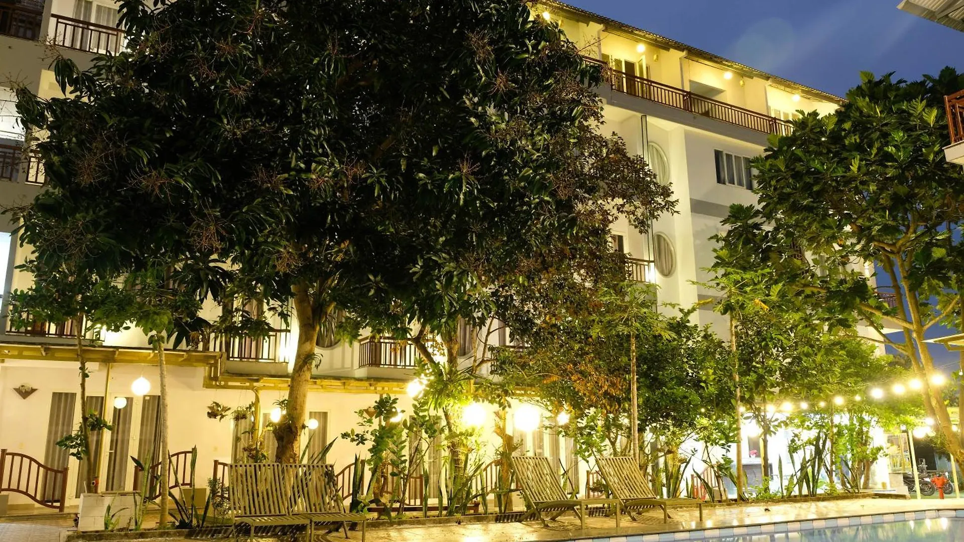 Paradise Hotel Hoi An