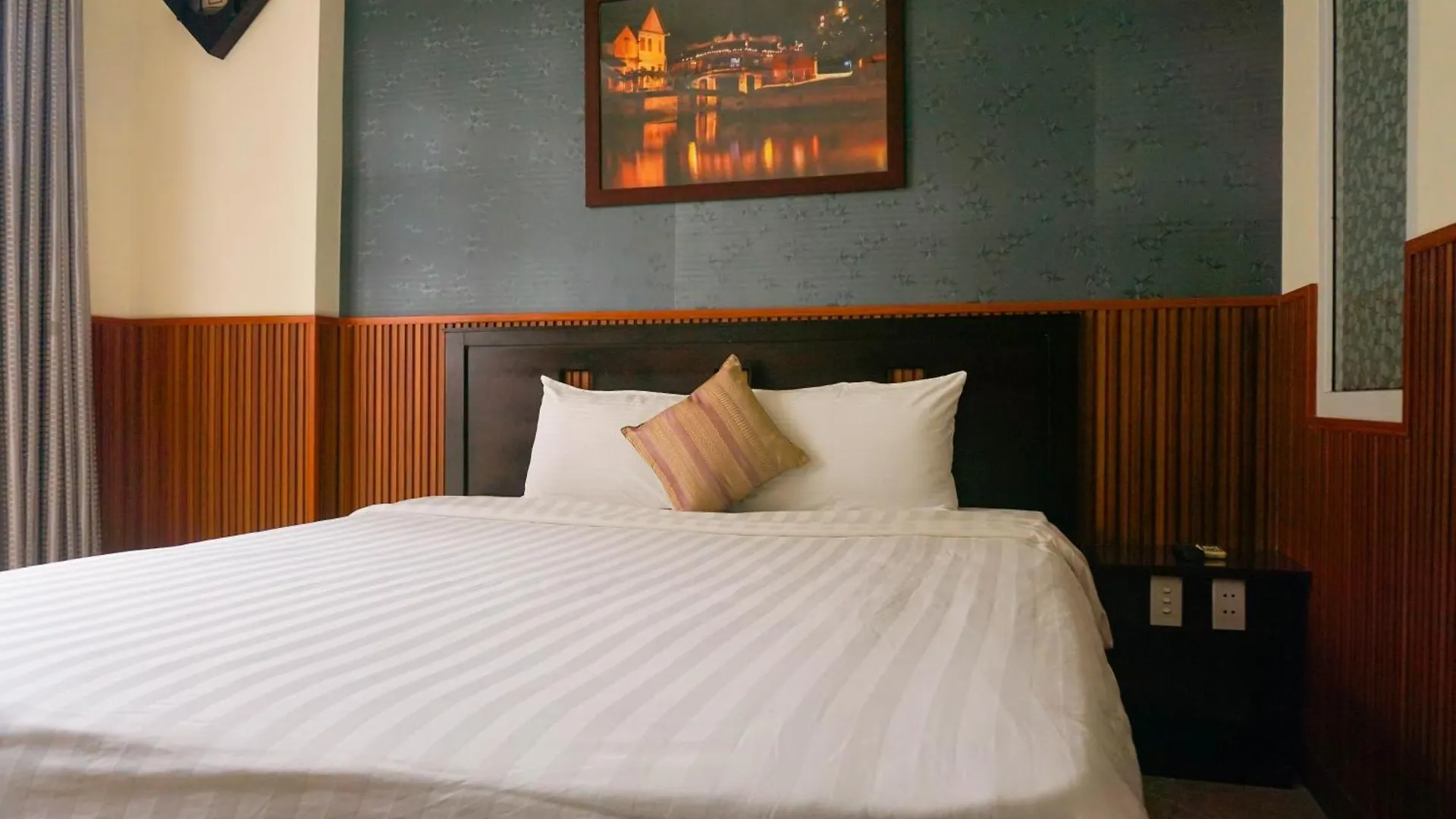 Paradise Hotel Hoi An
